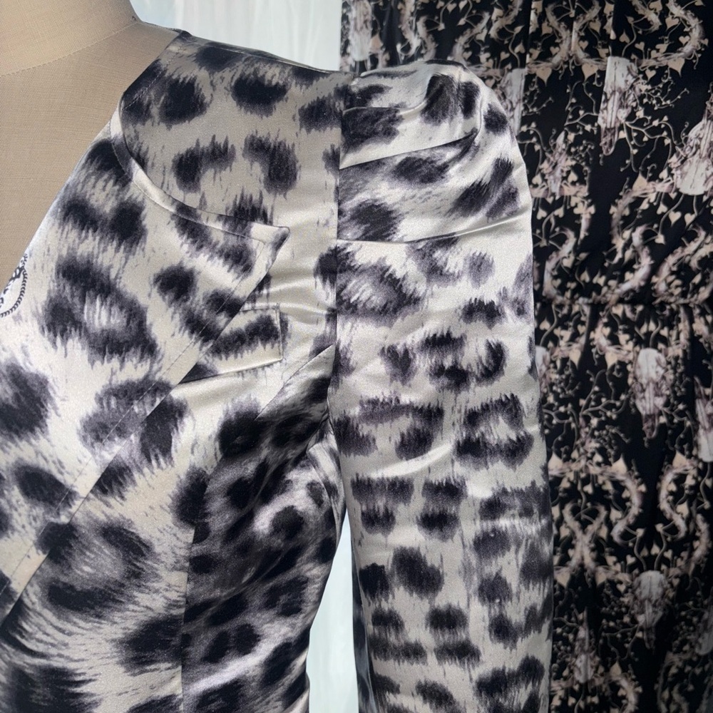 🖤🔥 RARE Thomas Wylde B&W Leopard Tuxedo Jacket | Detachable Tail | Size 6 🤘✨ - Picture 3 of 10